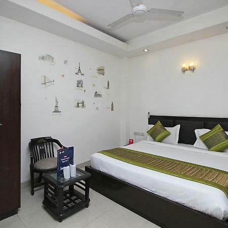 Oyo 9030 Hotel Delhi Airport Plaza New Delhi Exterior photo