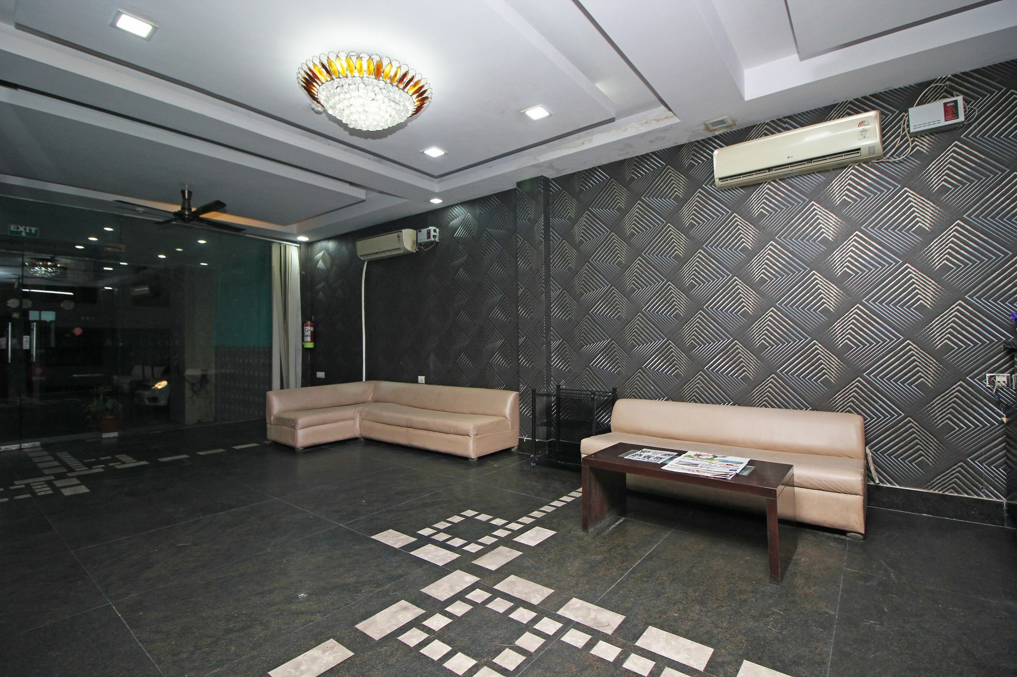 Oyo 9030 Hotel Delhi Airport Plaza New Delhi Exterior photo